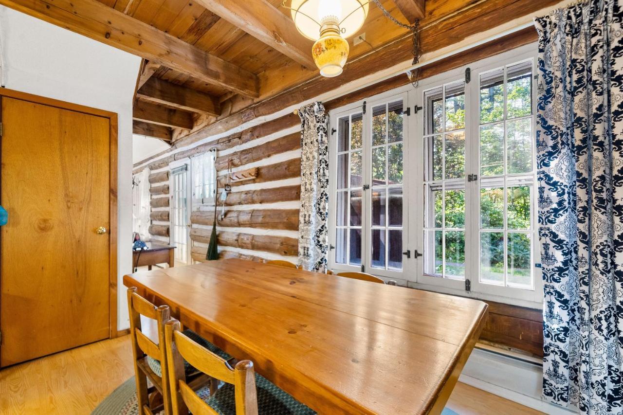 Cozy Condo By Tripp Lake Warrensburg Экстерьер фото