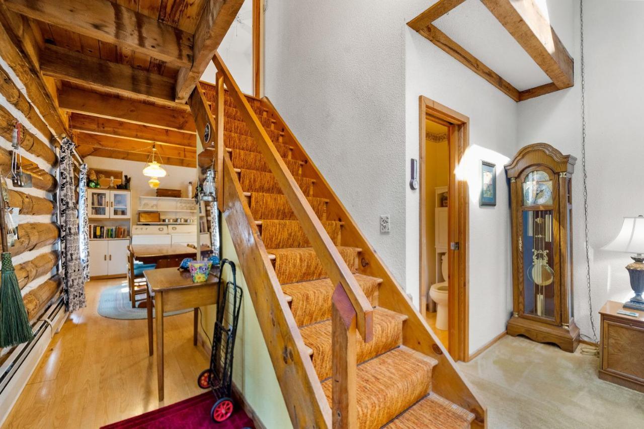 Cozy Condo By Tripp Lake Warrensburg Экстерьер фото